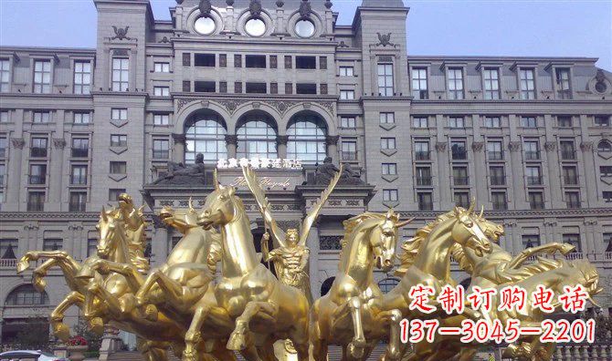湖南八匹马阿波罗战车酒店景观铜雕