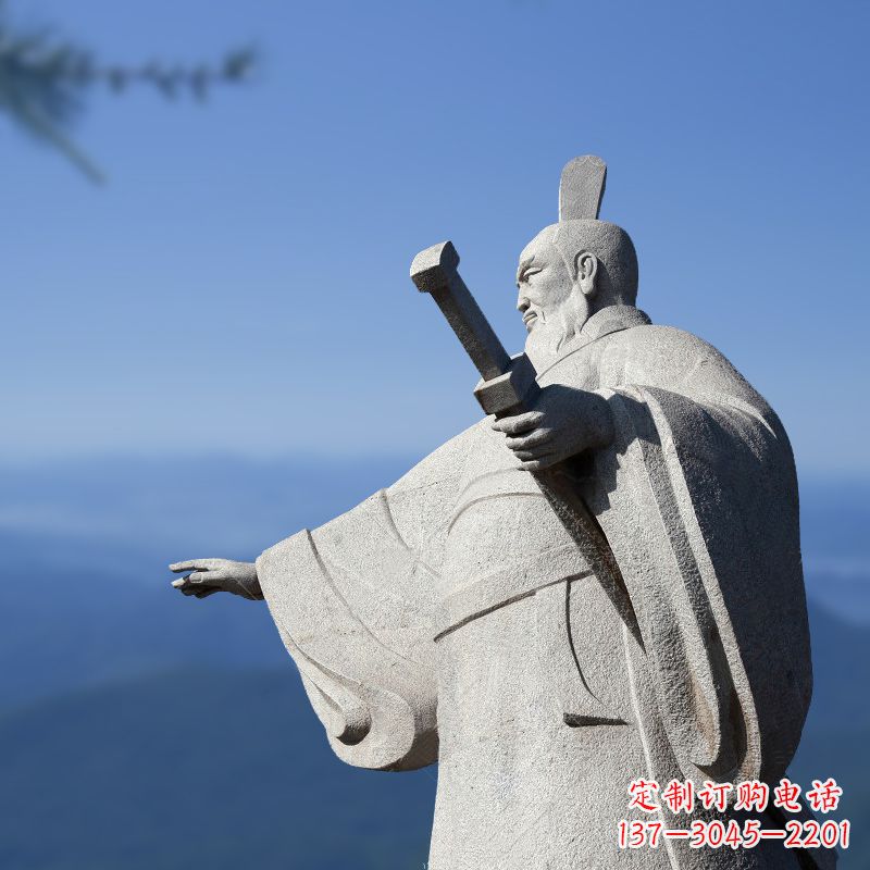 湖南秦始皇石雕像展现绝代霸气