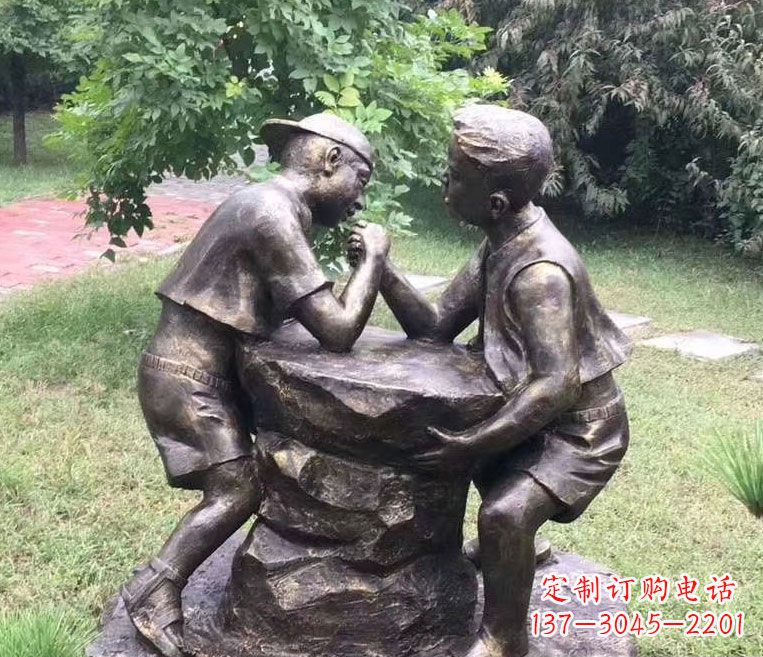 湖南掰手腕儿童雕塑