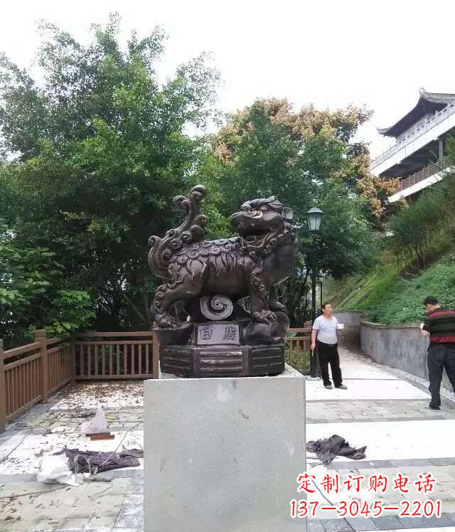 湖南白虎神兽雕塑