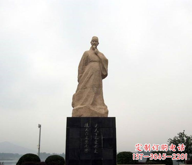 湖南北宋政治家范仲淹石雕