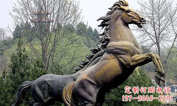 湖南奔跑的马街边动物铜雕