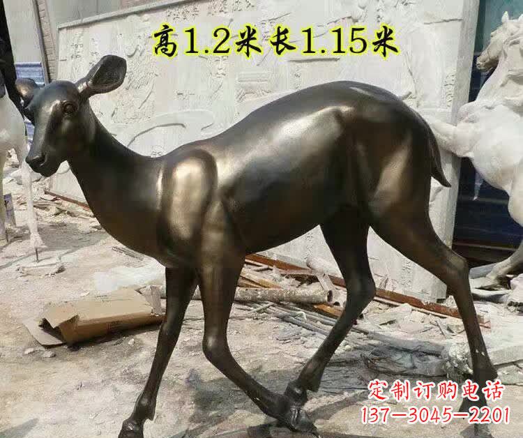 湖南奔跑的小鹿铜雕 (2)