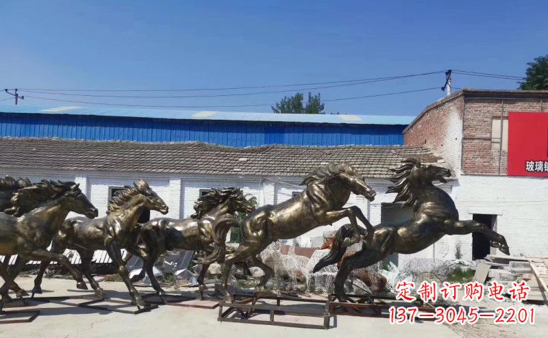 湖南奔腾马群铜雕