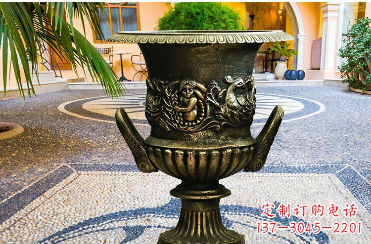 湖南别墅花盆铜雕