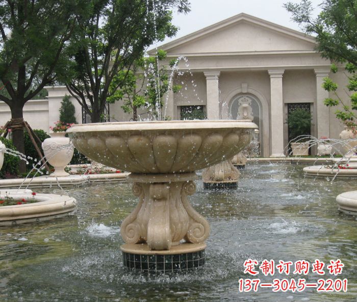 湖南欧式喷泉石雕精致而又美观