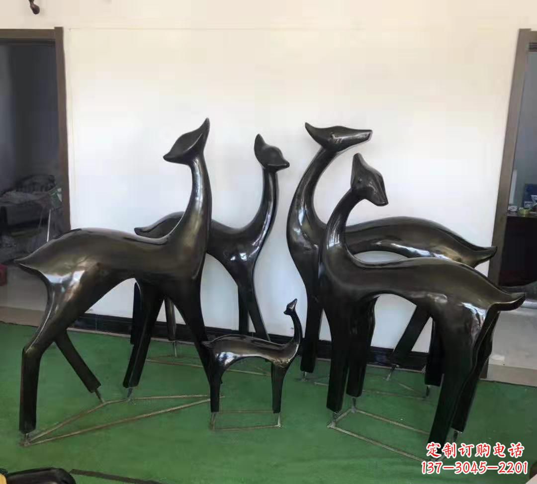 湖南玻璃钢仿铜抽象小鹿雕塑庭院景观摆件
