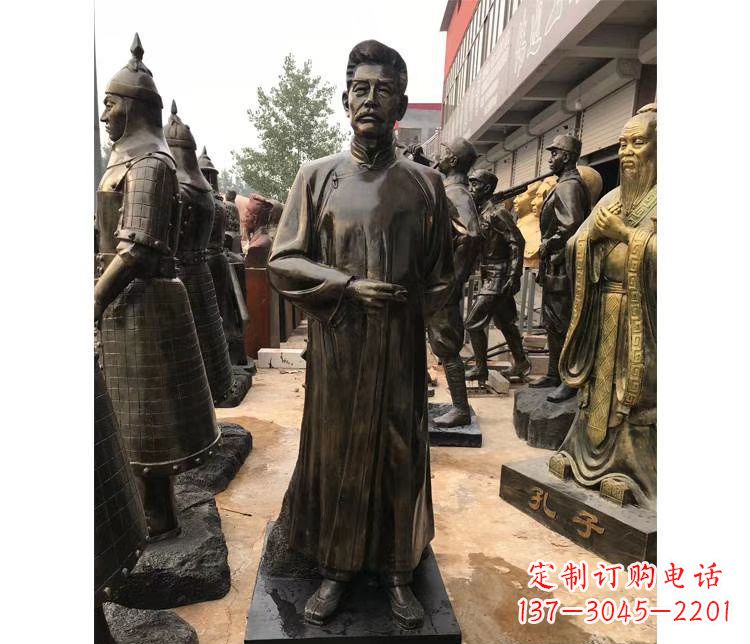 湖南玻璃钢仿铜校园近代名人鲁迅雕塑