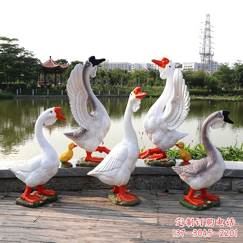 湖南玻璃钢仿真大白鹅雕塑-公园园林水景动物摆件