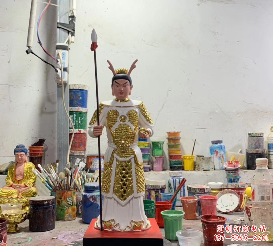 湖南玻璃钢龙王三太子雕塑户外摆件