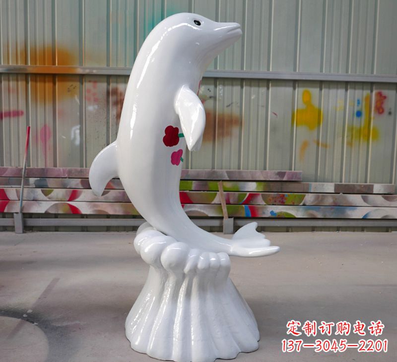 湖南玻璃钢戏水海豚景观标识