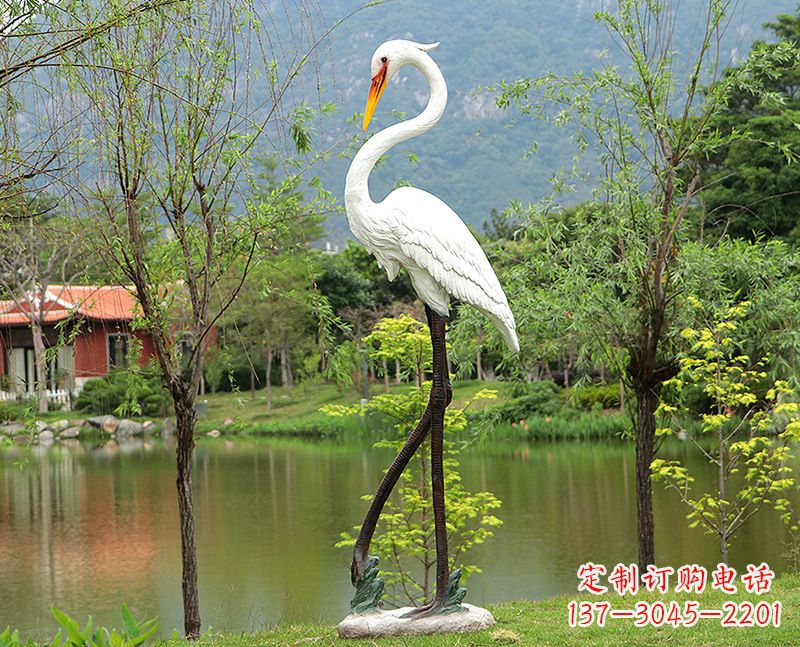 湖南玻璃钢仙鹤雕塑价格
