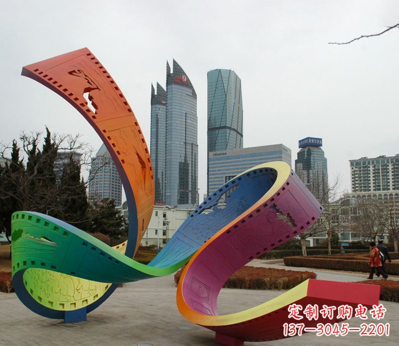 湖南不锈钢彩色胶卷雕塑