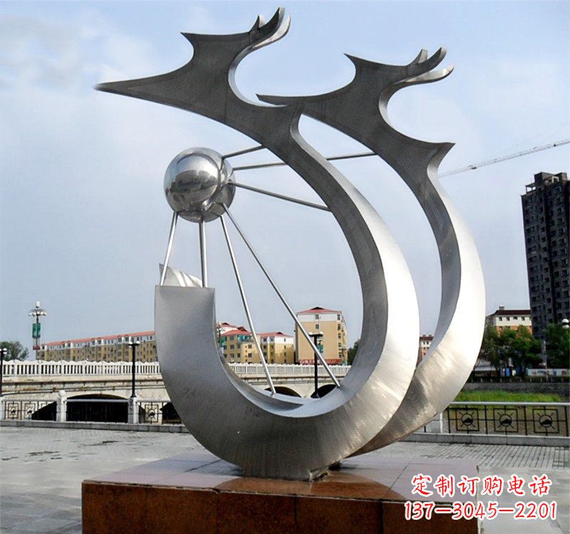 湖南不锈钢城市抽象双龙戏珠雕塑
