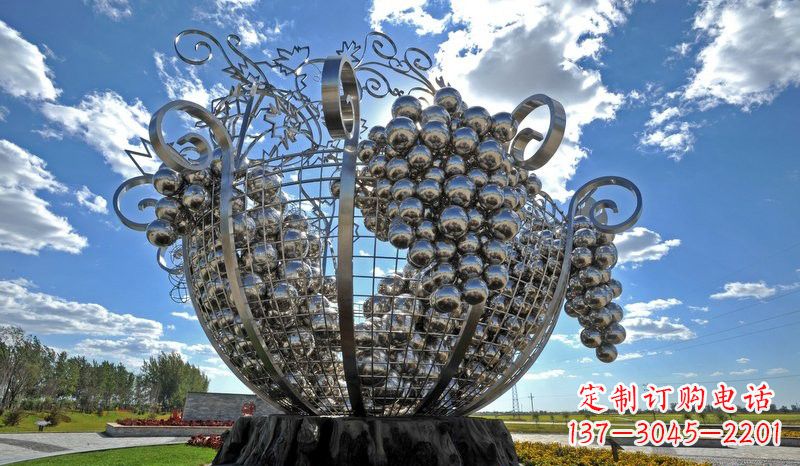 湖南不锈钢城市大型葡萄雕塑