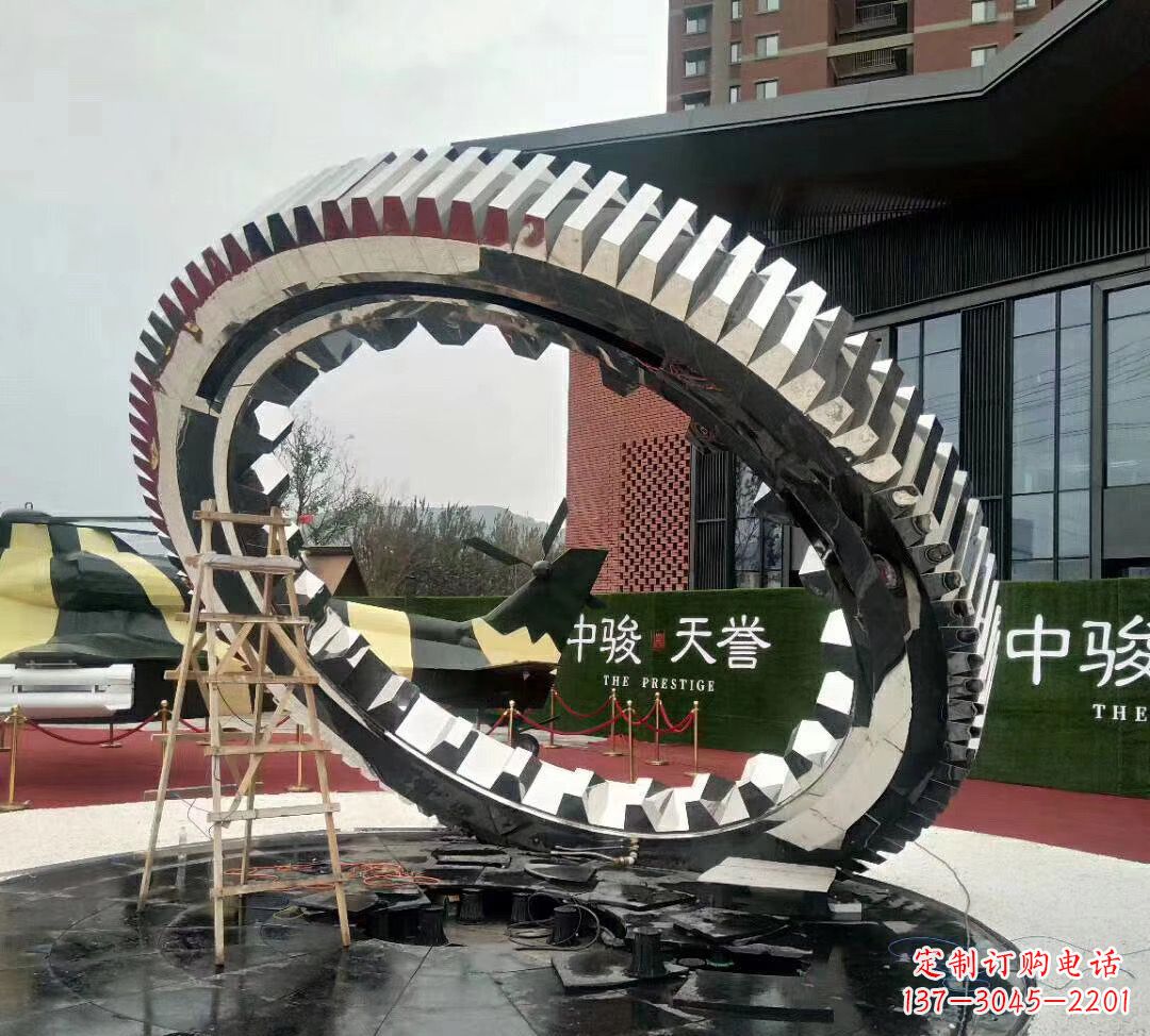 湖南不锈钢抽象齿轮雕塑1