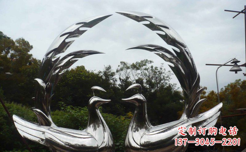 湖南不锈钢抽象孔雀公园动物雕塑