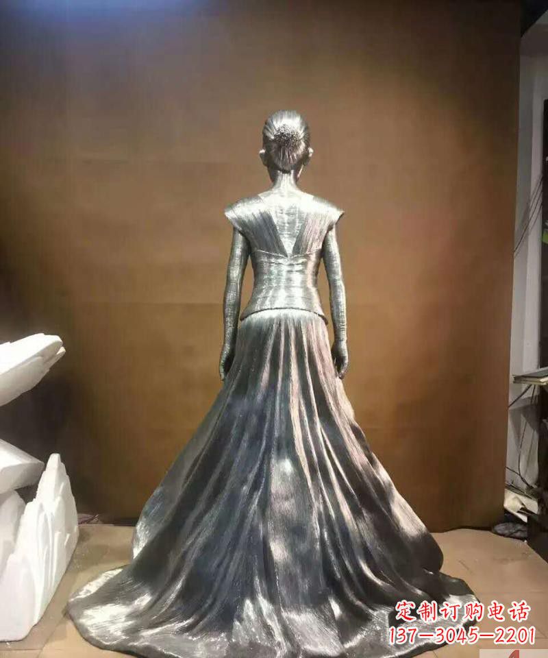 湖南不锈钢抽象女人身影雕塑