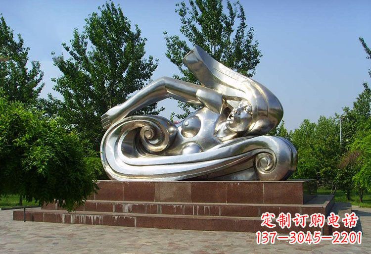 湖南不锈钢抽象游泳女孩雕塑