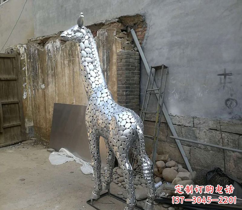 湖南不锈钢创意长颈鹿雕塑