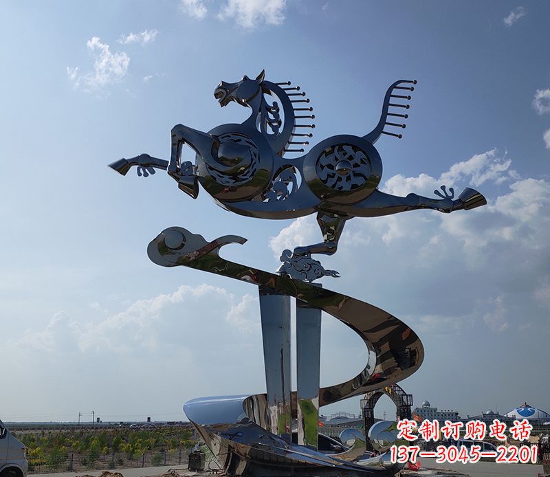 湖南不锈钢大型马踏飞燕景观雕塑