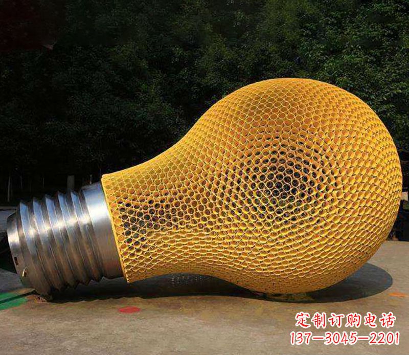 湖南不锈钢灯泡景观雕塑