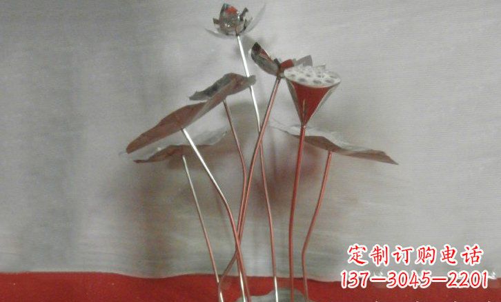 湖南不锈钢锻造荷花荷叶雕塑
