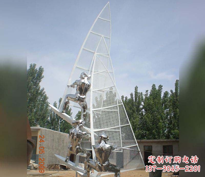 湖南不锈钢帆船给公园带来美丽的景致