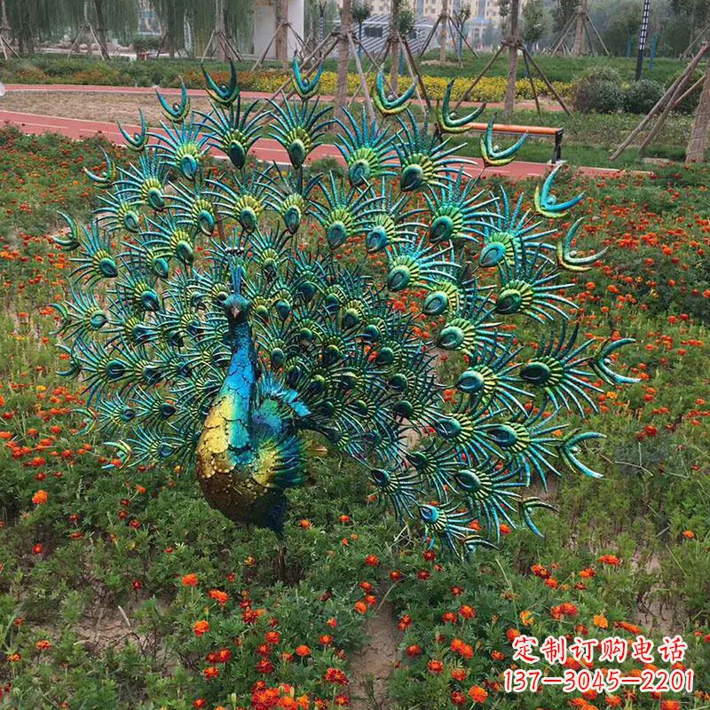 湖南不锈钢仿真孔雀雕塑-公园草坪动物雕塑摆件