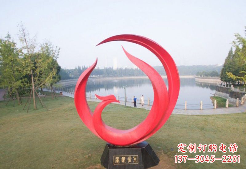湖南凤凰雕塑——点缀不锈钢公园的美丽风景