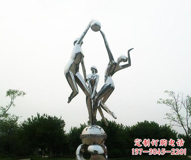 湖南不锈钢公园打排球的女孩雕塑