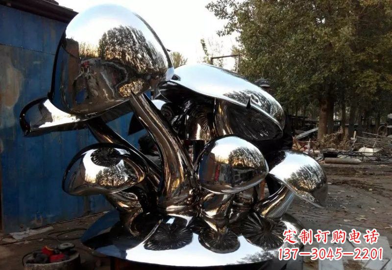 湖南不锈钢公园镜面蘑菇雕塑
