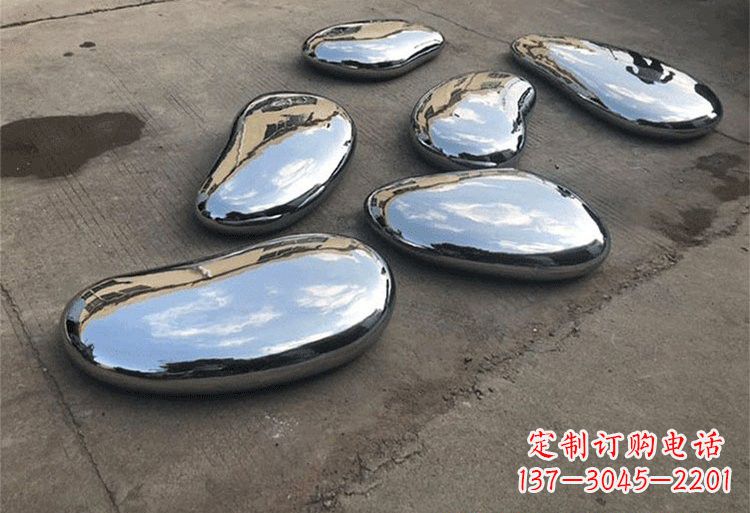 湖南不锈钢公园镜面水滴雕塑