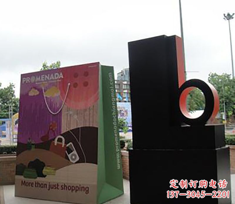 湖南不锈钢购物袋公园雕塑