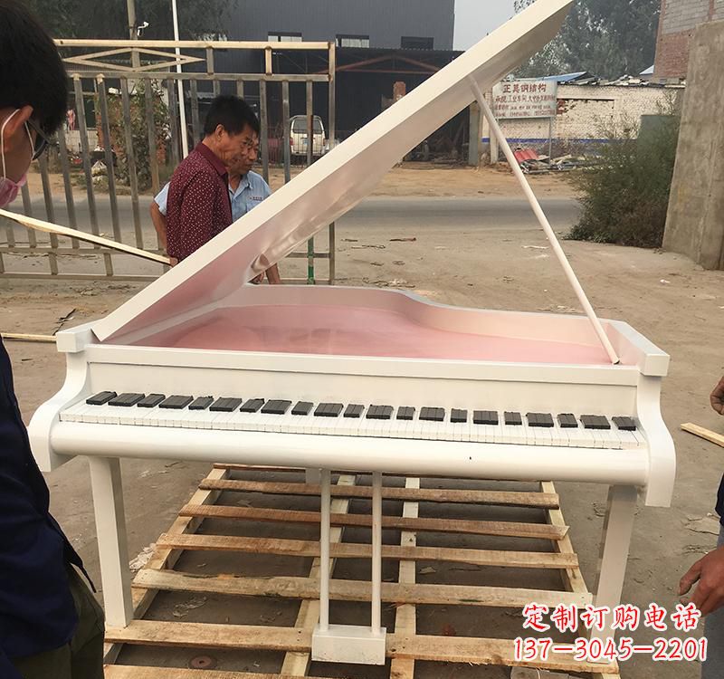 湖南不锈钢广场乐器钢琴雕塑