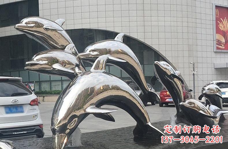 湖南不锈钢广场跳跃的海豚雕塑
