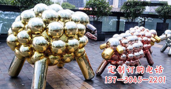 湖南不锈钢广场小羊肖恩抽象动物雕塑