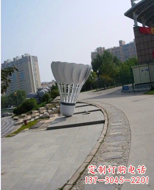 湖南不锈钢广场羽毛球雕塑