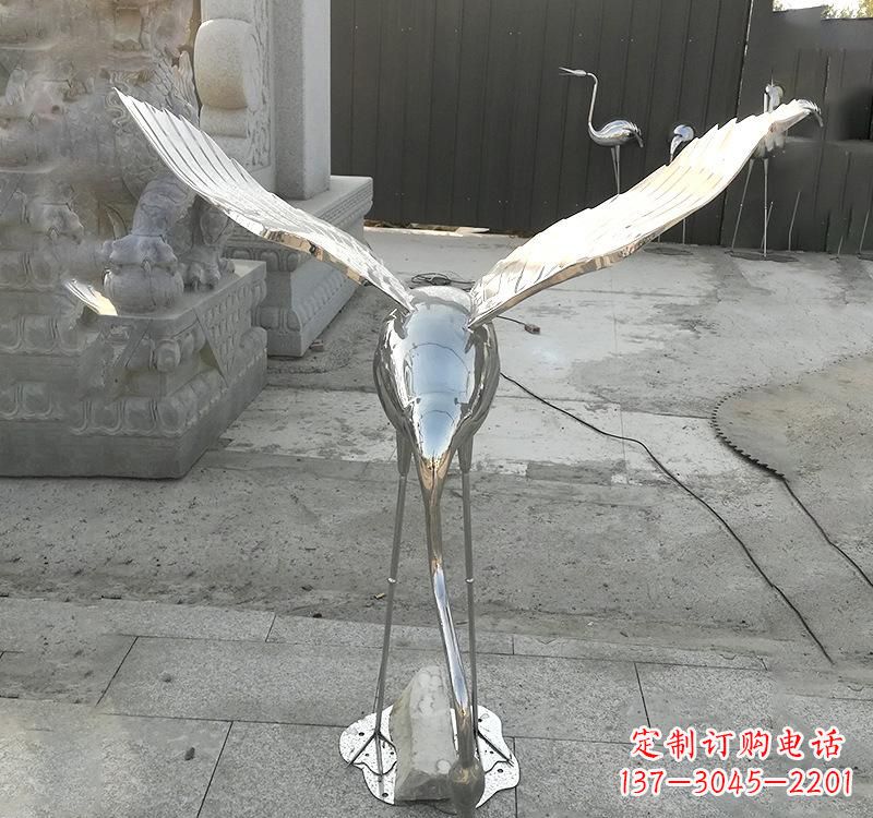 湖南不锈钢户外动物仙鹤雕塑