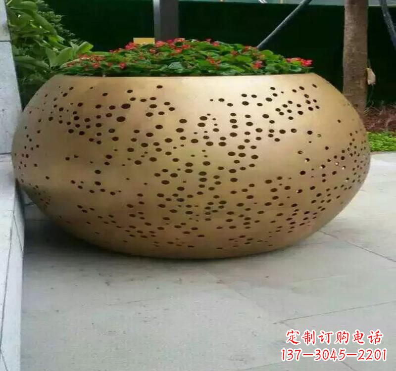 湖南不锈钢户外花盆雕塑