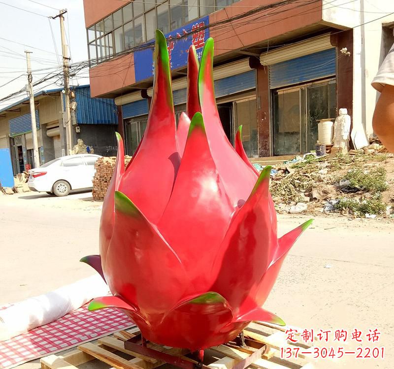 湖南不锈钢火龙果雕塑2