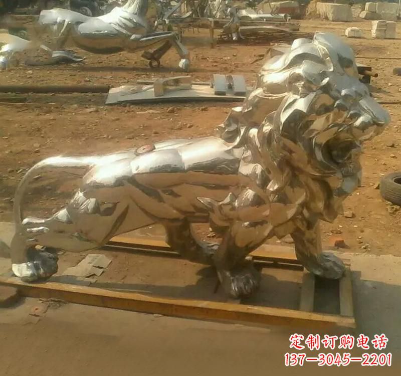 湖南不锈钢几何动物狮子雕塑