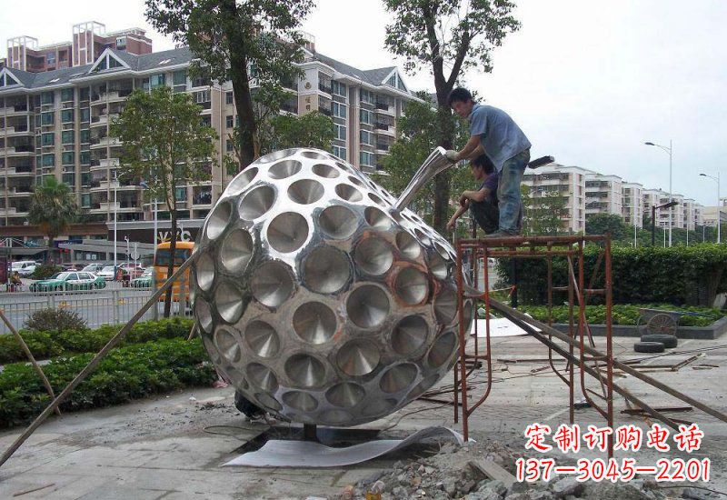 湖南不锈钢街边抽象苹果雕塑