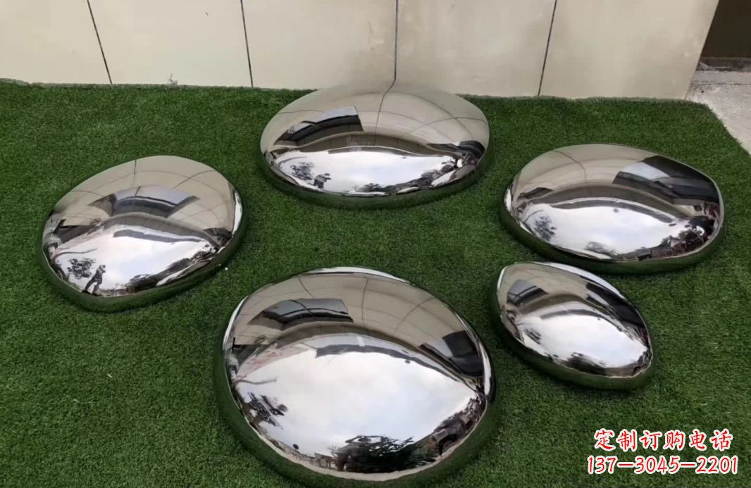 湖南不锈钢镜面鹅卵石雕塑12