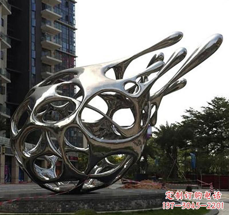 湖南不锈钢镜面火龙果雕塑