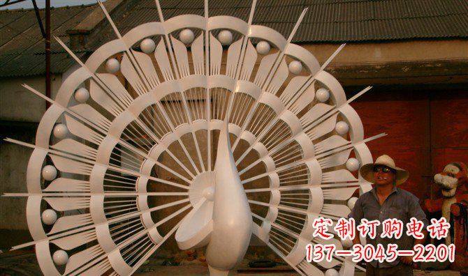 湖南不锈钢孔雀开屏雕塑