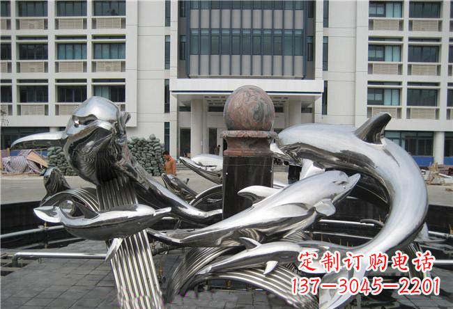 湖南海豚雕塑融合浪漫和优雅