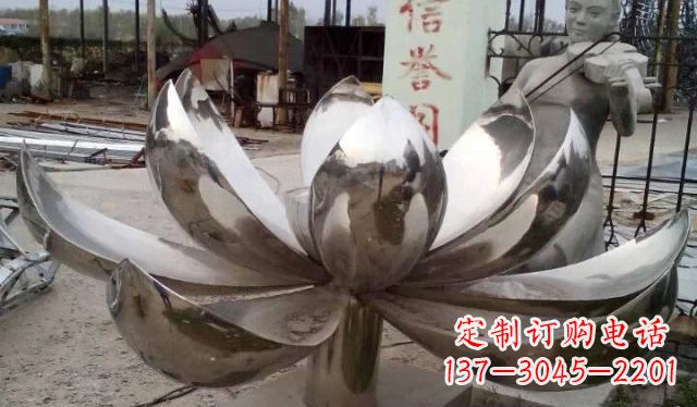 湖南不锈钢莲花景观雕塑