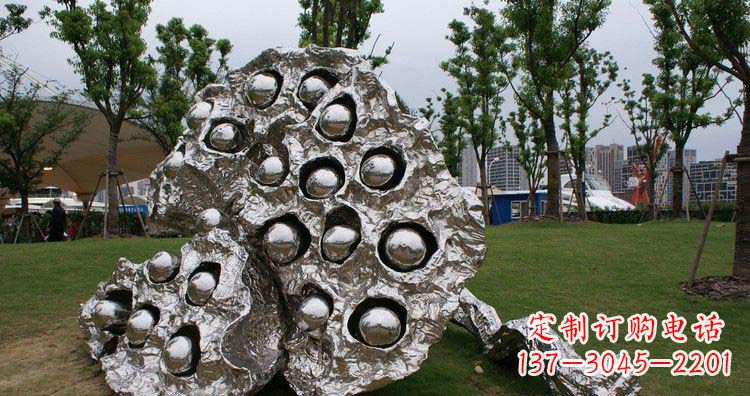 湖南不锈钢莲蓬景观雕塑1