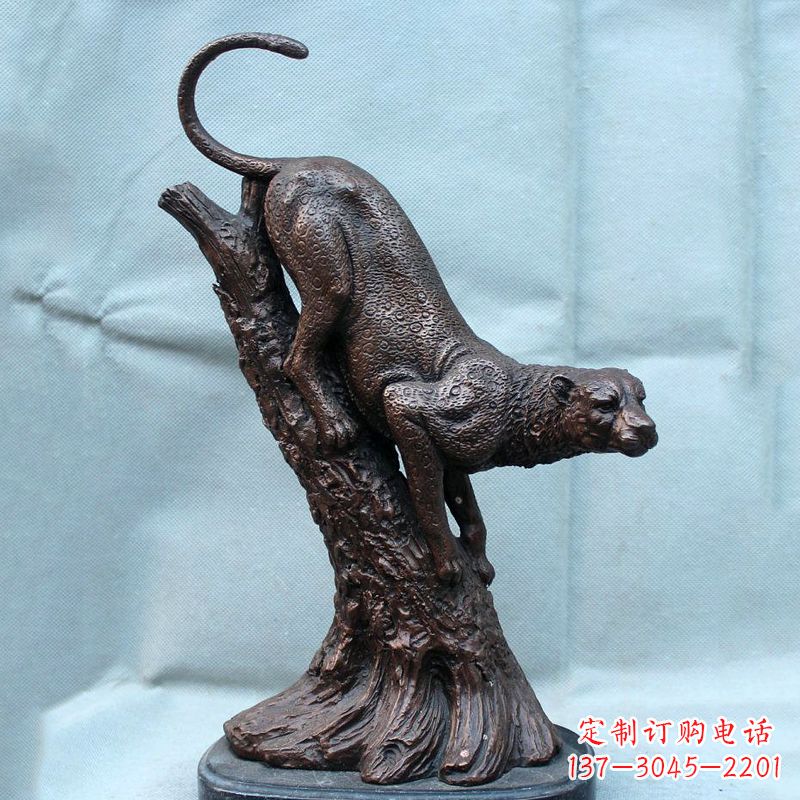 湖南不锈钢猎豹雕塑